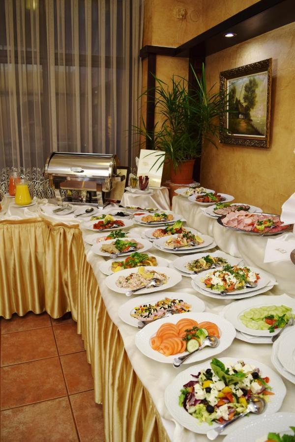 Hotel Retman Stary Toruń Dış mekan fotoğraf